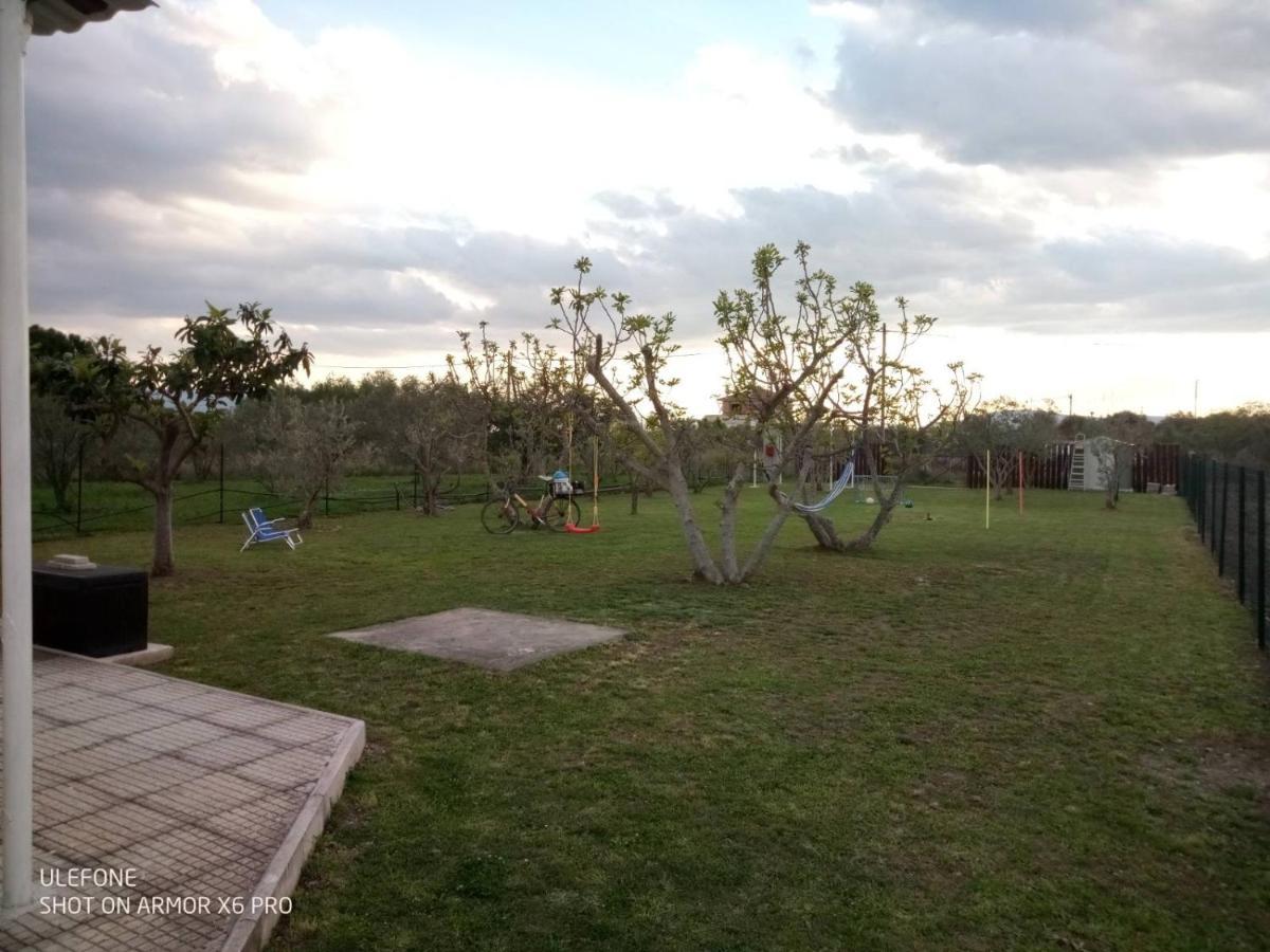 Villa ,,Sea Breeze,, - Home By The Sea Néa Ankhíalos Esterno foto
