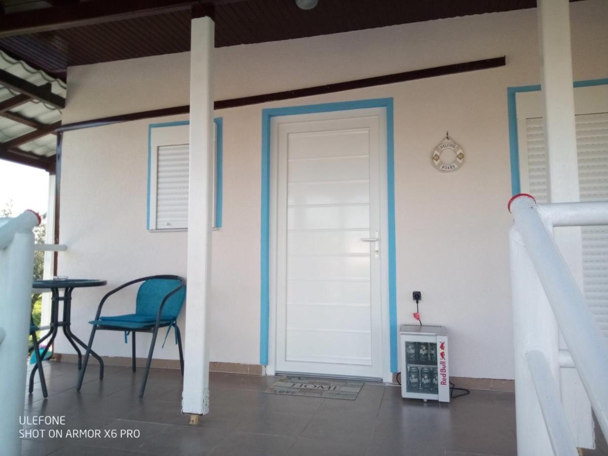 Villa ,,Sea Breeze,, - Home By The Sea Néa Ankhíalos Esterno foto