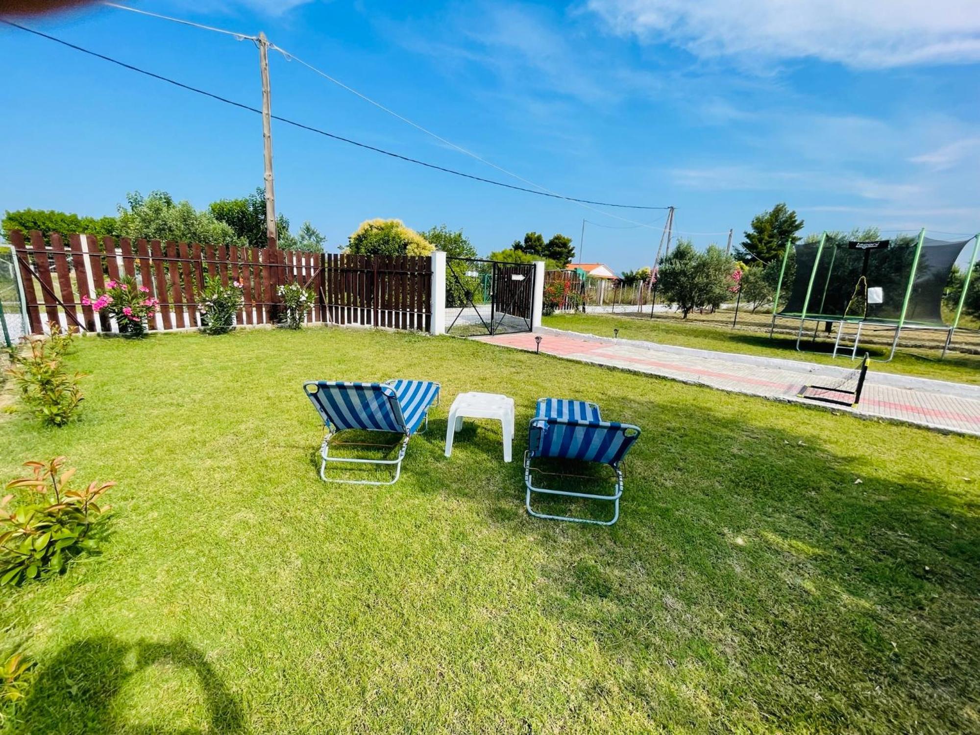 Villa ,,Sea Breeze,, - Home By The Sea Néa Ankhíalos Esterno foto